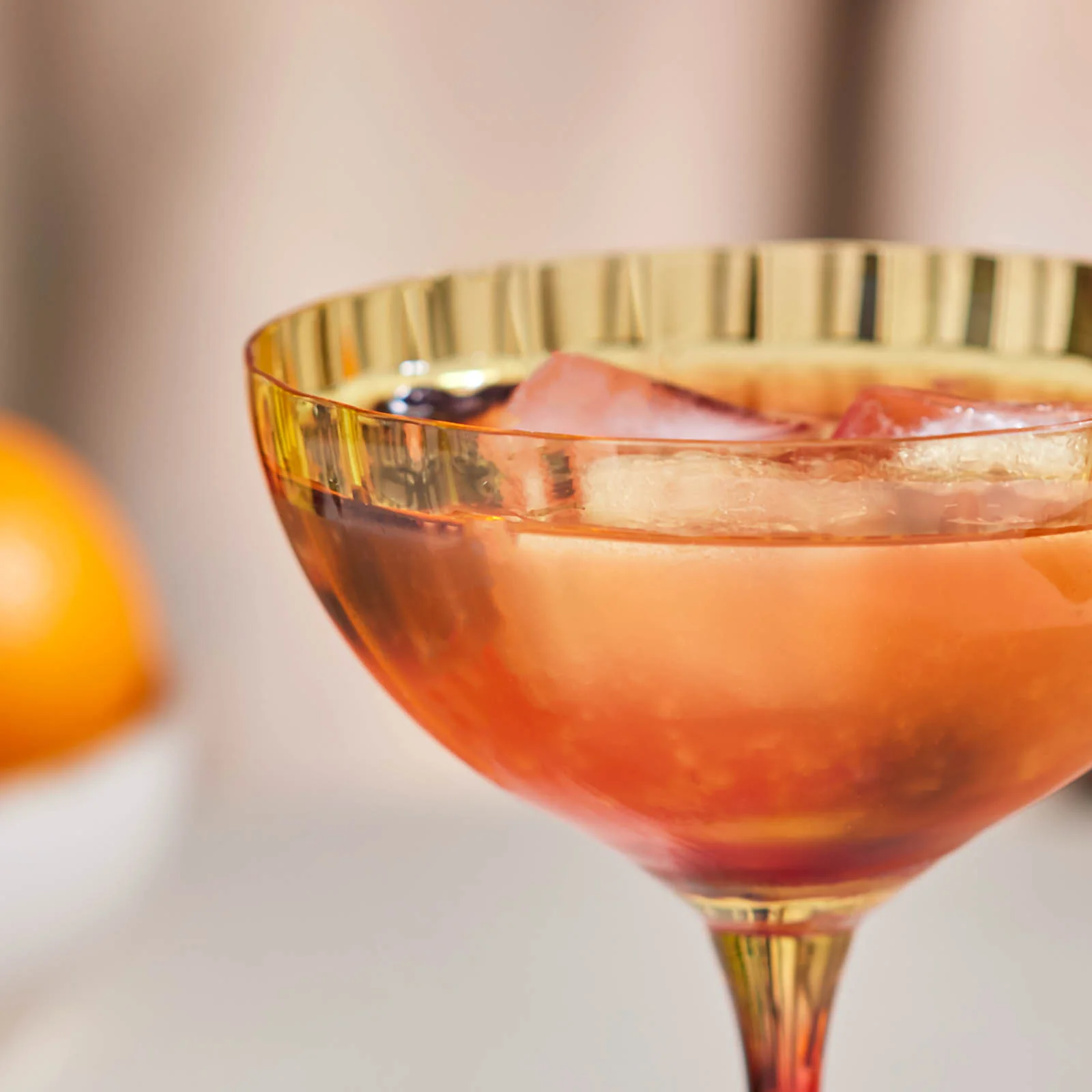 Karaca Bettle Gelbes Martini und Eisdessertglas - Image 5