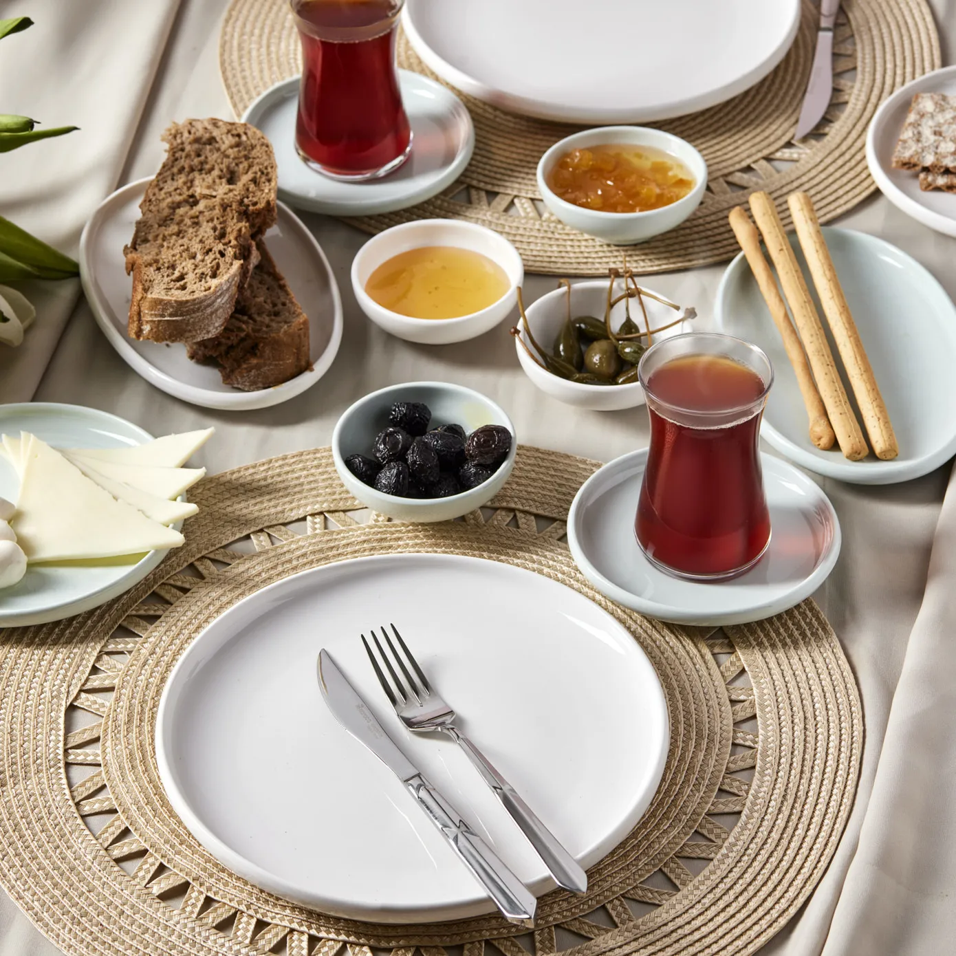 Karaca Cordelia Mint Porzellan 26 Stück Frühstück/Service Set 6 Personen - Image 2