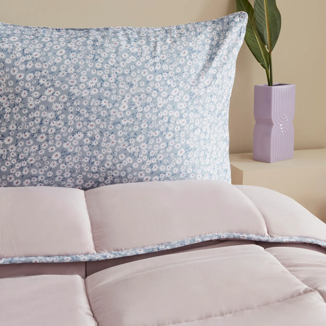Karaca Dexie Doppel Bettdecken Set, Rosa, 200x200, 50x70 cm - Image 3