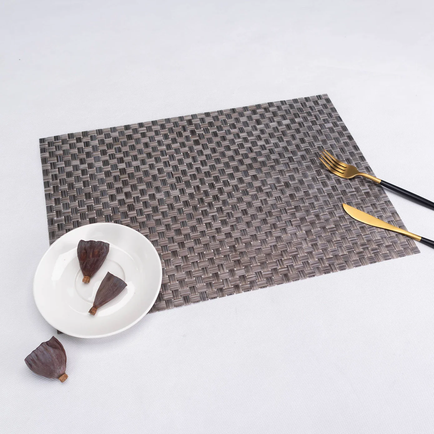 Karaca Home Baldwin Bronze 2er Set Platzsets - Image 2