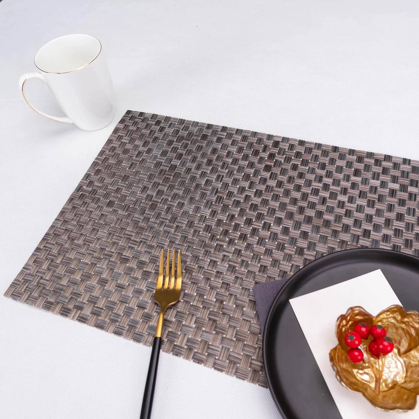 Karaca Home Baldwin Bronze 2er Set Platzsets - Image 5
