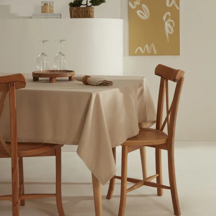 Karaca Home Belle Saum Tischdecke Beige - Image 2