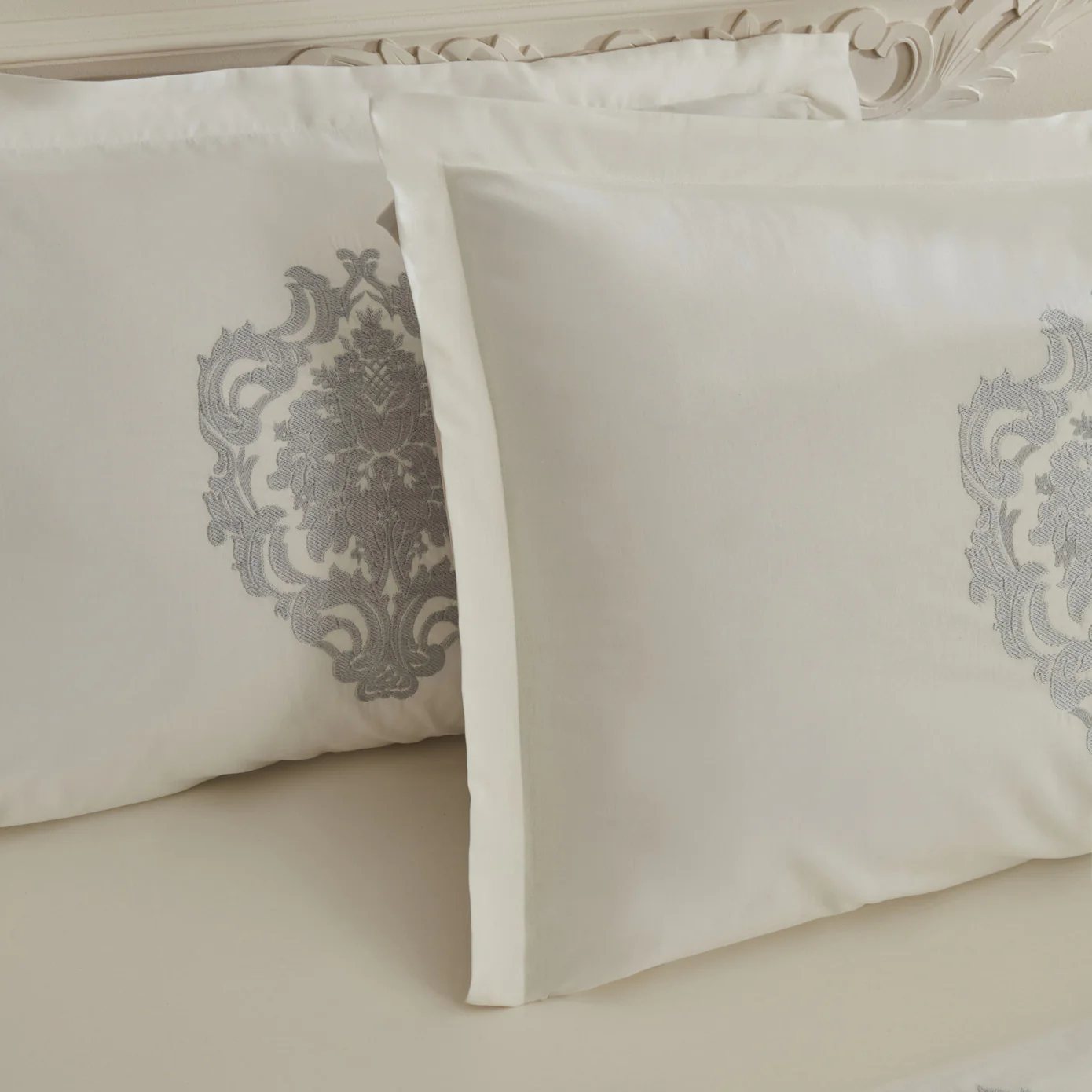 Karaca Home Tuğba 8-teiliges Private Hochzeitsset Silver - Image 8