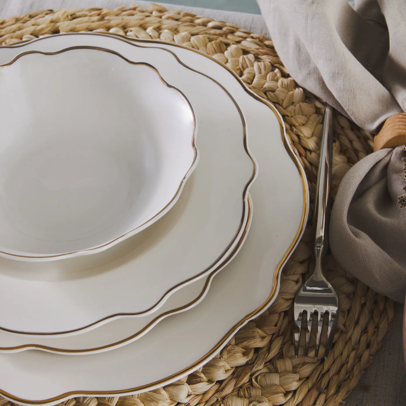 Karaca Pablo New Generation Bone Dinner Set für 12 Personen Gold 59 Teiliges - Image 5
