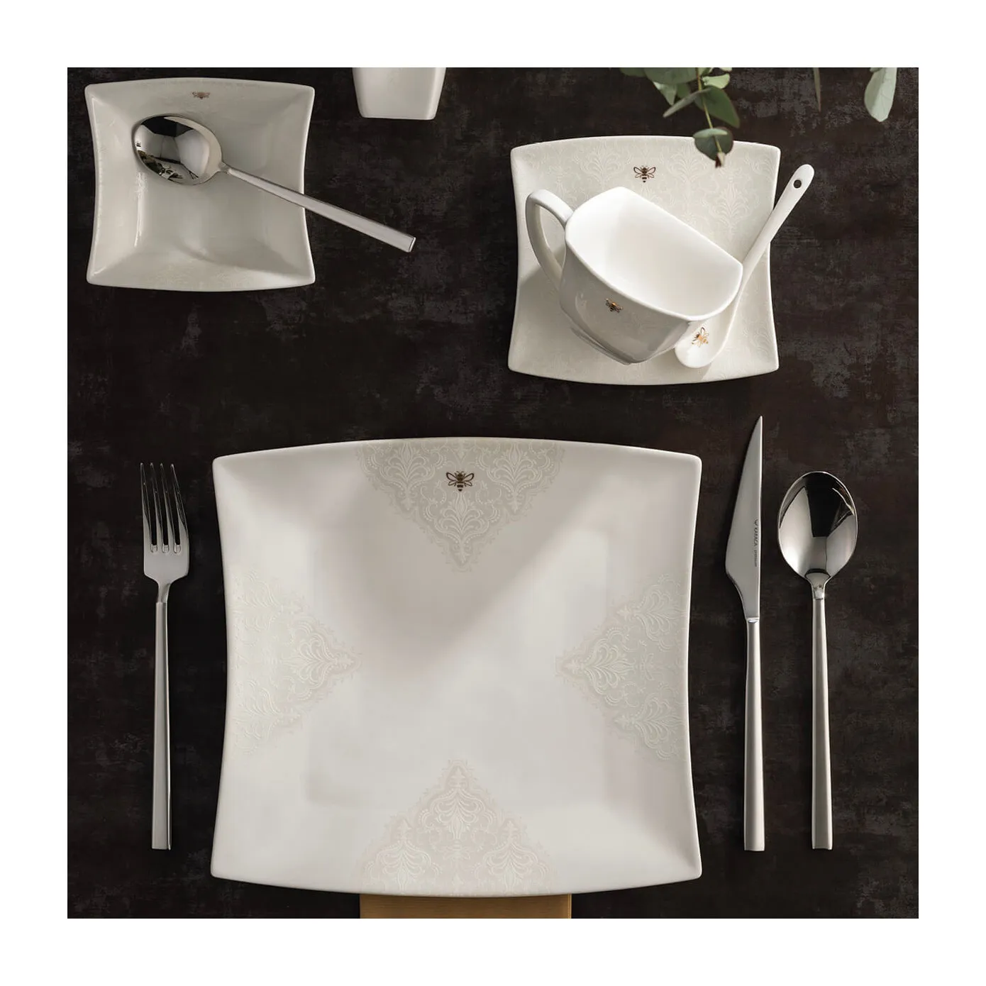 Karaca Royal Bee 32 teiliges Frühstücksset und Servierschalen Quadrat - Image 7