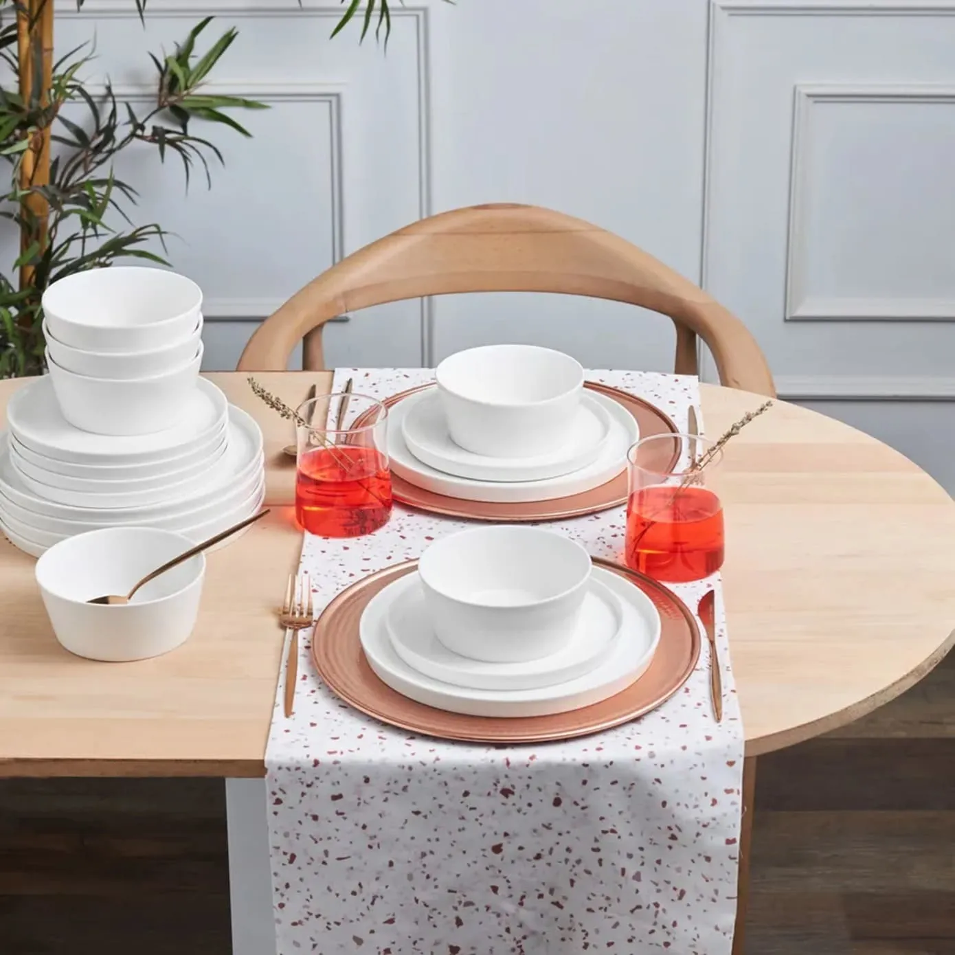 Karaca Salvare New Generation Bone Geschirrset, 6 Personen, 18 Teilig - Image 3