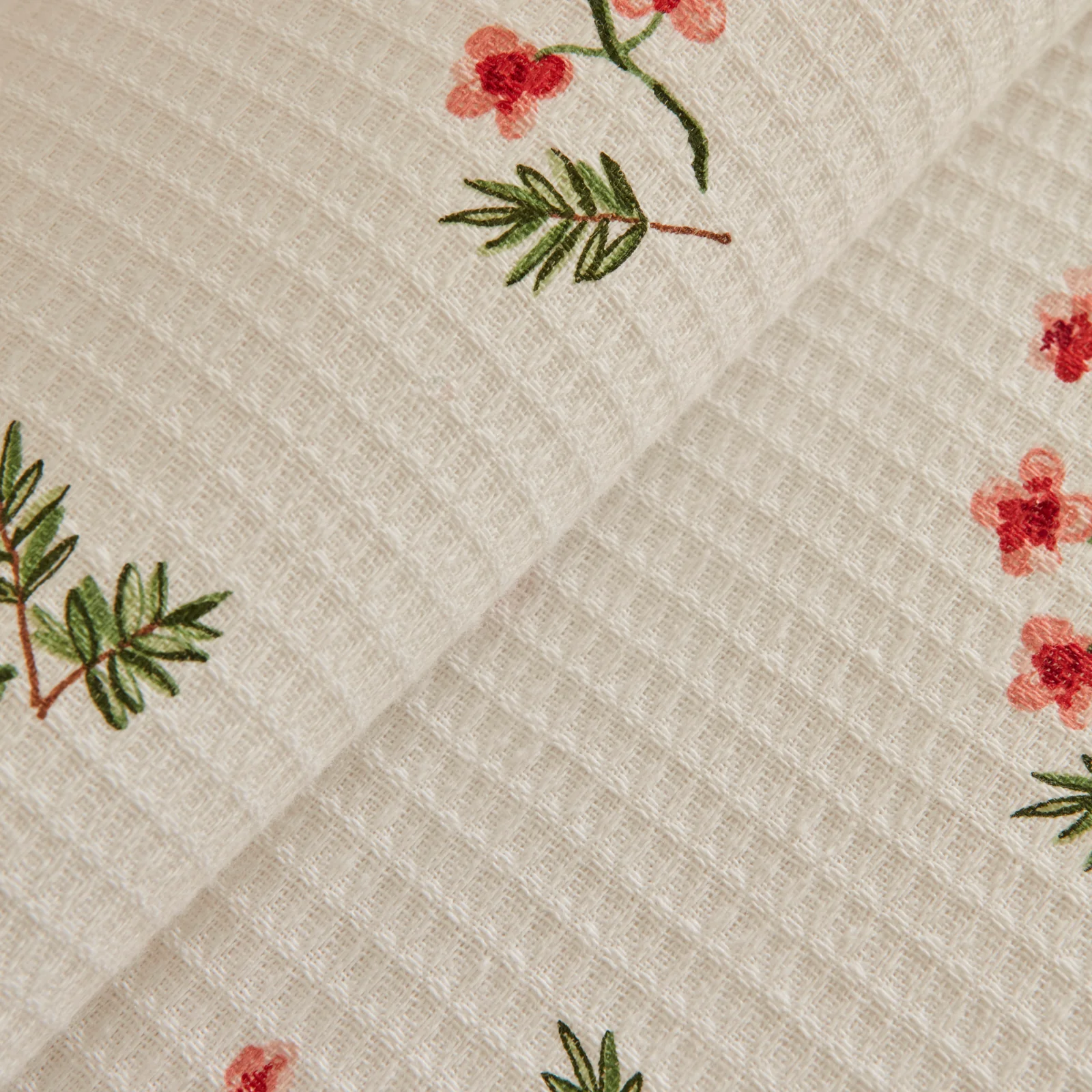 Karaca Silvie 100% Baumwolle Tagesdecke Set, Rot - Image 3