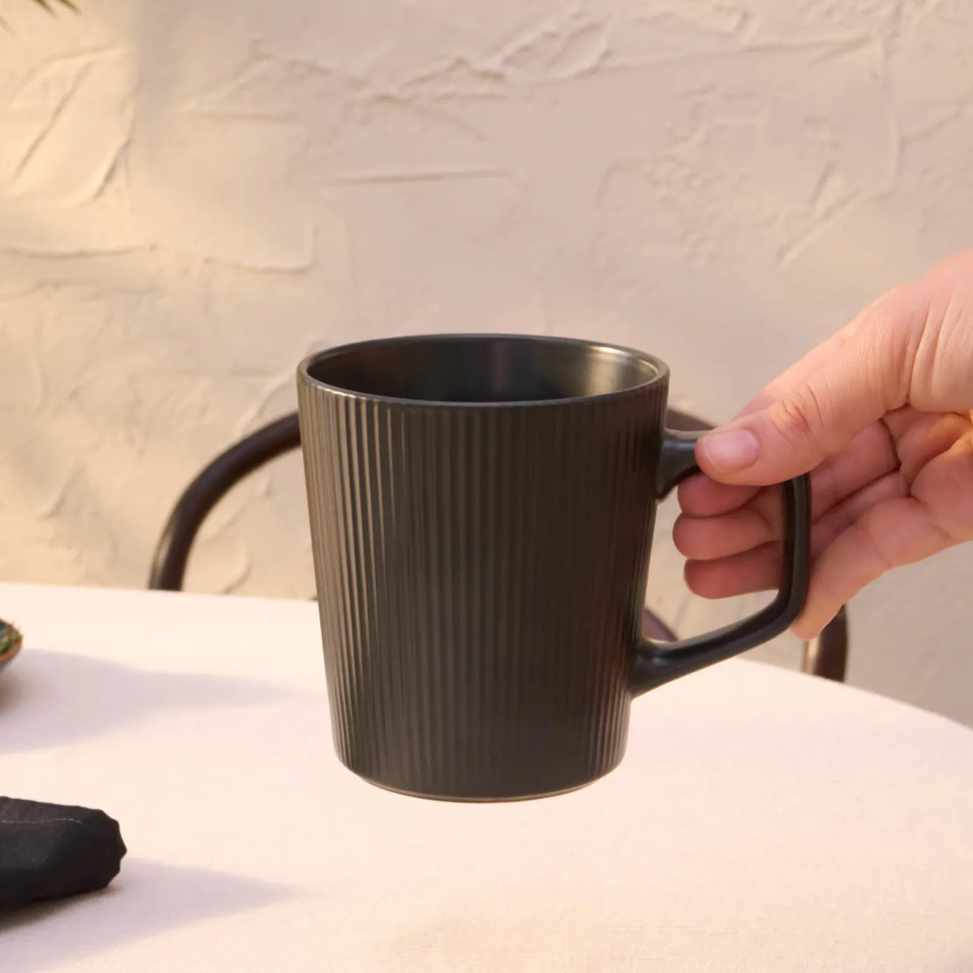 Karaca Vini Tasse, Schwarz, 520 ml - Image 4