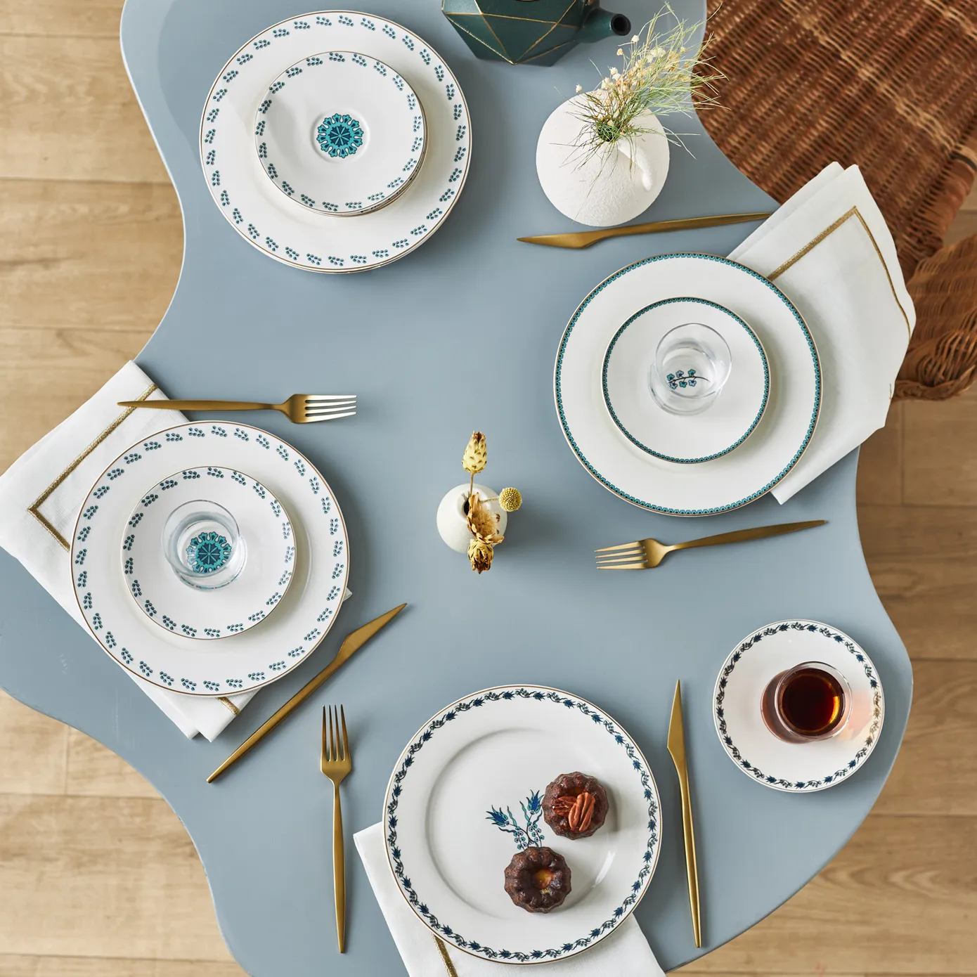 Karaca İznik Dessert-Set für 6 Personen, 18 teilig - Image 4