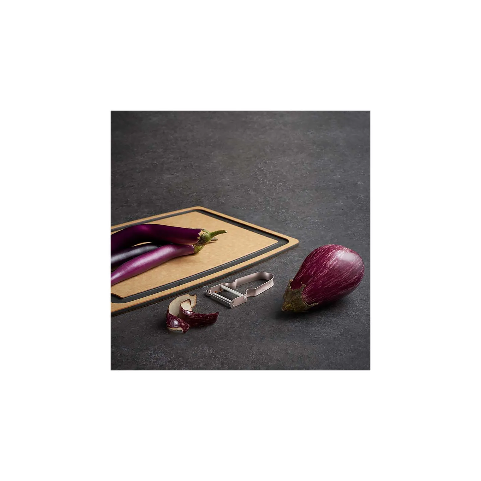 Victorinox Rex Roter Gemüseschäler - Image 3
